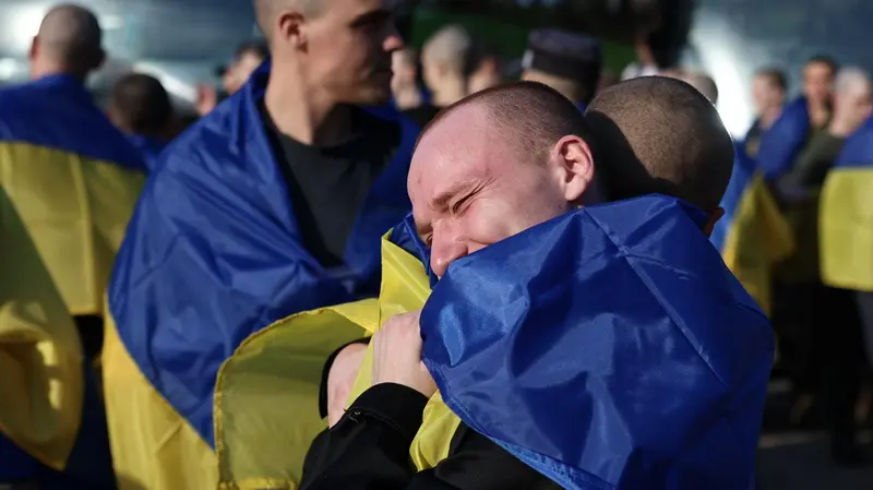  Україна визволила з полону 277 військових: черговий масштабний обмін завершено успішно