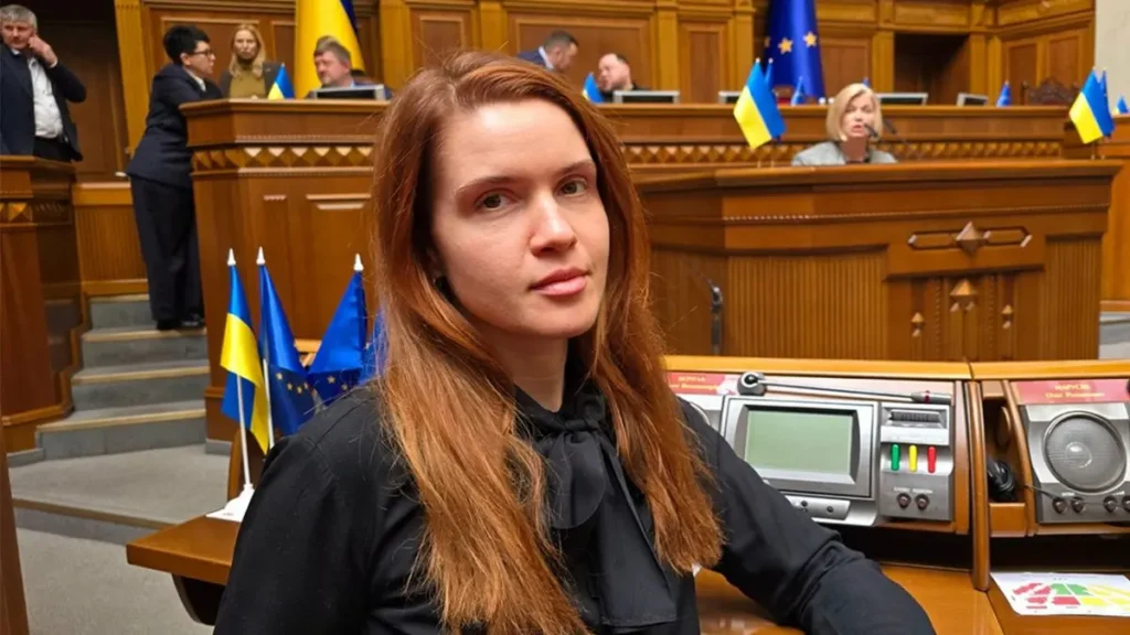 Безугла опинилася у скандалі