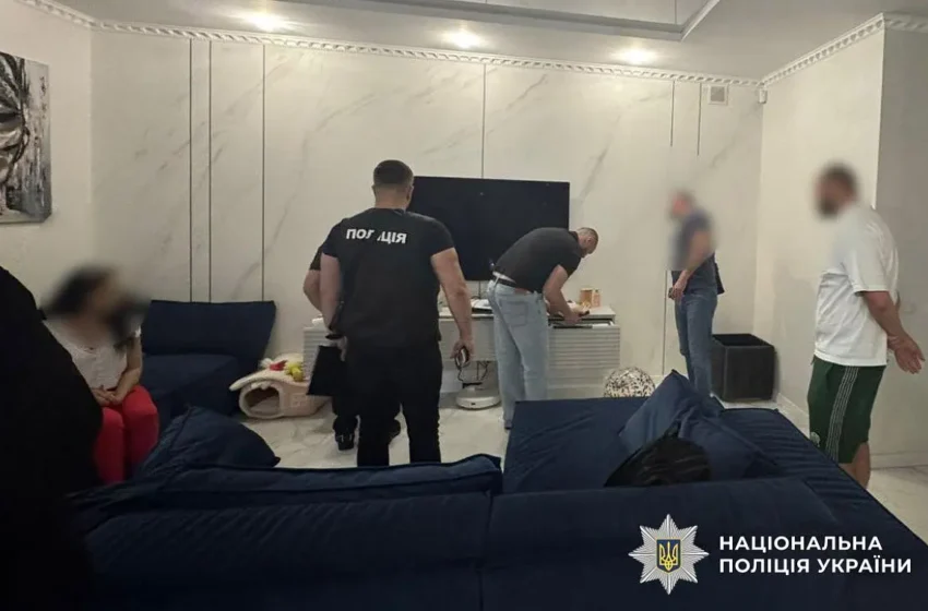 Назарій Гусаков: правоохоронці проводять масштабні обшуки через підозру в шахрайстві