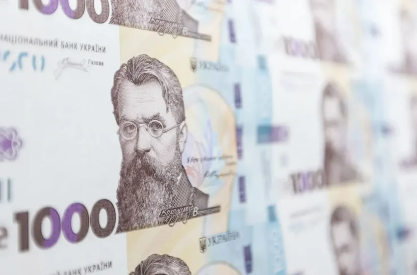 Ощадбанк зробив важливе звернення до отримувачів «тисячі Зеленського» на картки