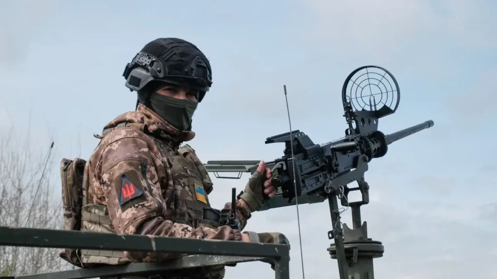 Росія обрушила на Україну зливу з понад 360 ракет і дронів