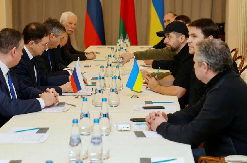 Як росіяни ведуть себе за зачиненими дверима на переговорах