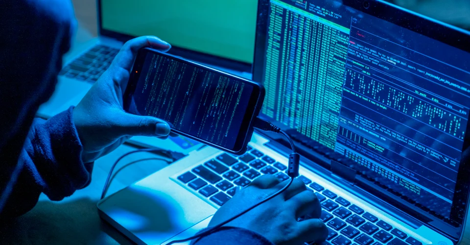 Білоруські хакери знищили IT-інфраструктуру та викрали понад 20 ТБ даних Аерофлоту