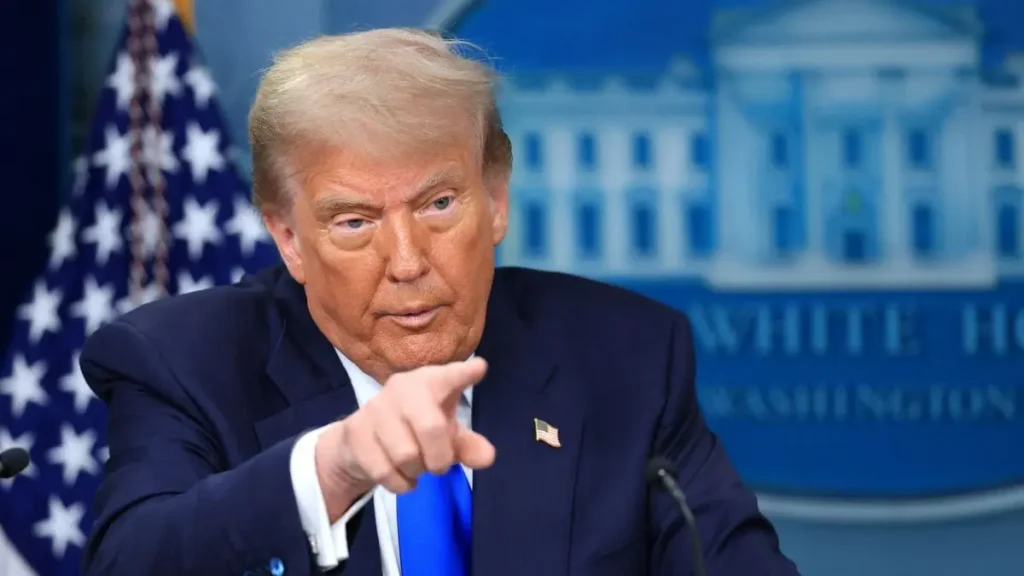Трамп поставив ультиматум Путіну - 10–12 днів на мирну угоду з Україною або нові санкції