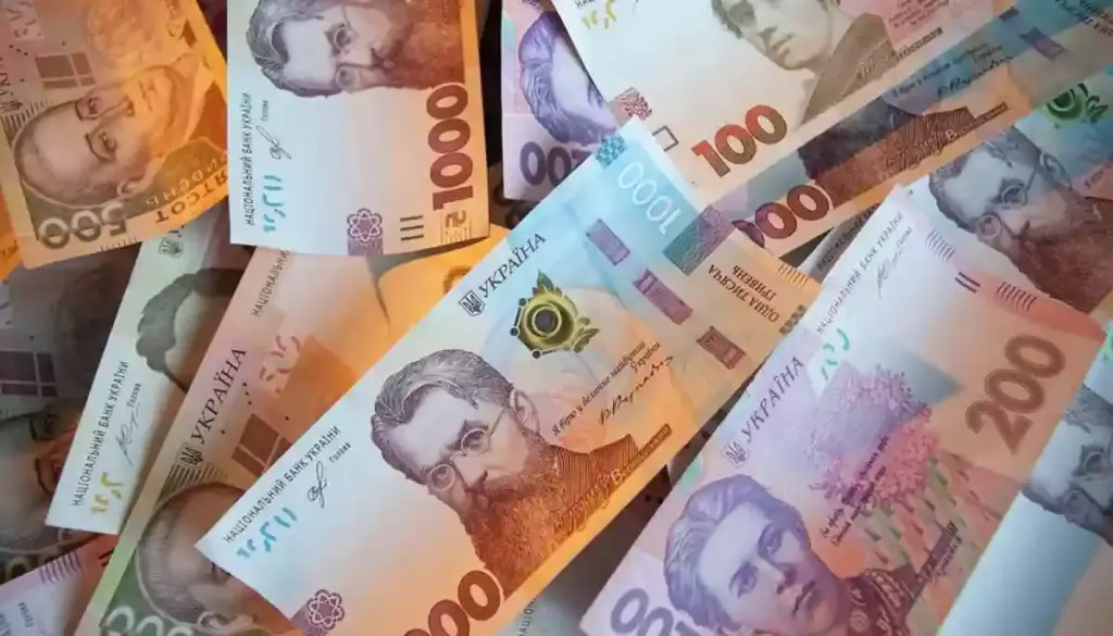 В Україні хочуть підняти стипендії до 8 тисяч гривень
