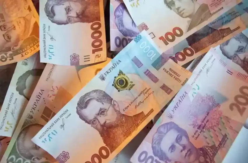 В Україні хочуть підняти стипендії до 8 тисяч гривень: хто зможе отримати підвищення