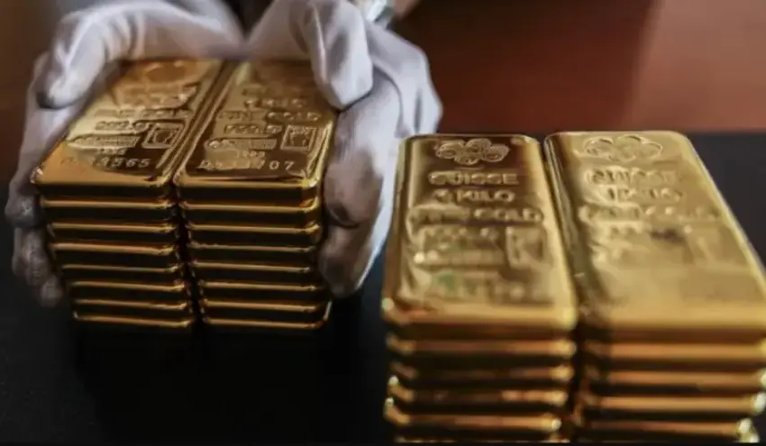  Ціни на золото обвалилися до мінімуму за 12 років: що сталося на ринку дорогоцінних металів