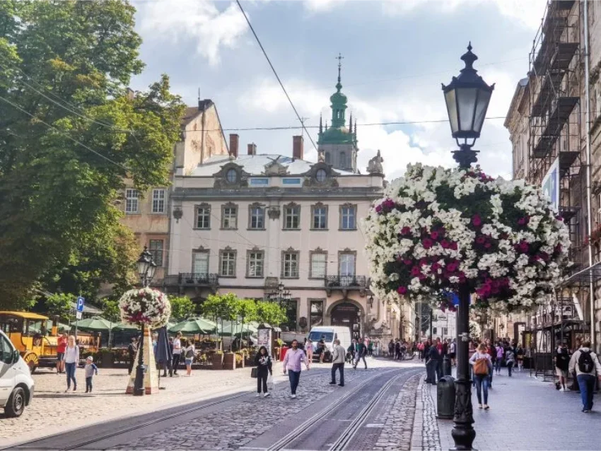 Де українці купують квартири у великих містах