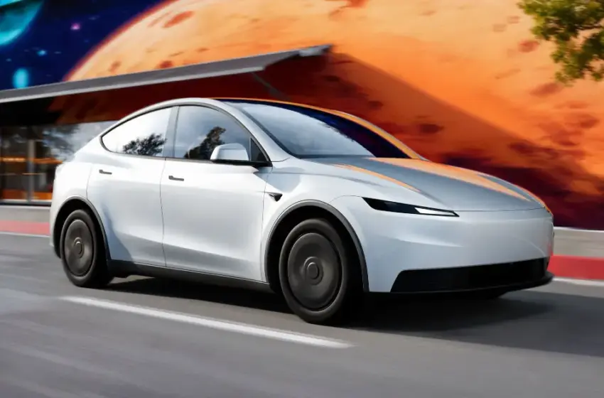 Tesla здивувала: презентувала найдешевші електрокари, але дешевше не стало — що урізали і скільки коштують