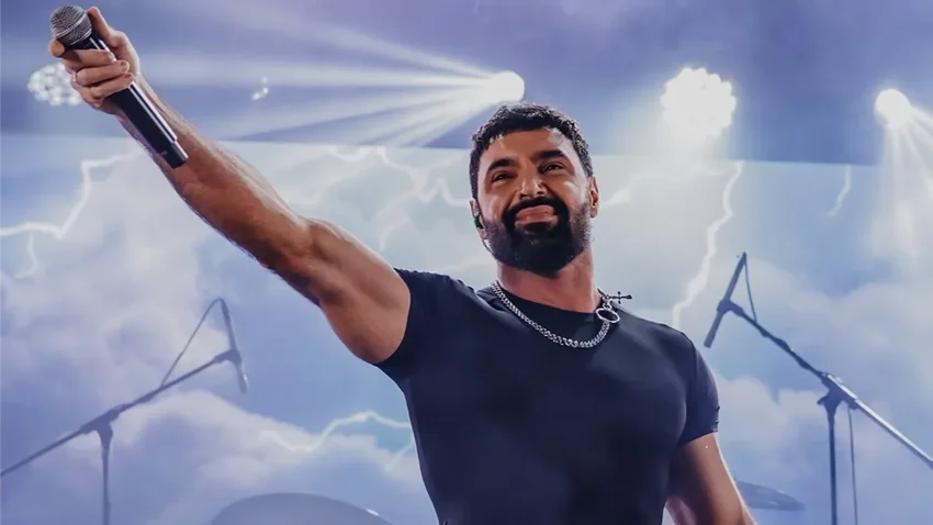  На концерті Віталія Козловського ледь не сталася трагедія: обірвалася 16-тонна завіса