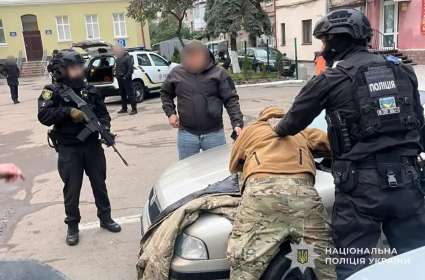  На Тернопільщині затримали військових, які катували й грабували людей: деталі шокують