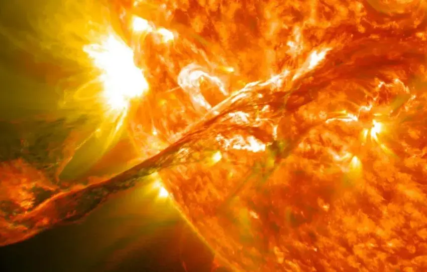  Потужні магнітні бурі накриють Землю до 19 жовтня — прогноз фахівців