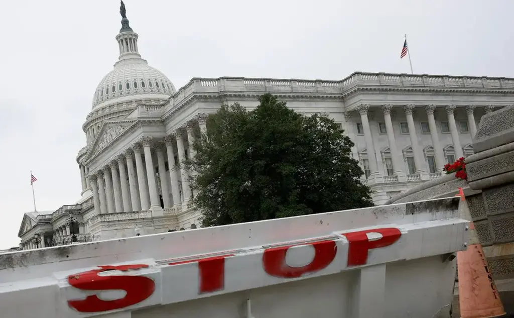 Шатдаун у США набирає обертів