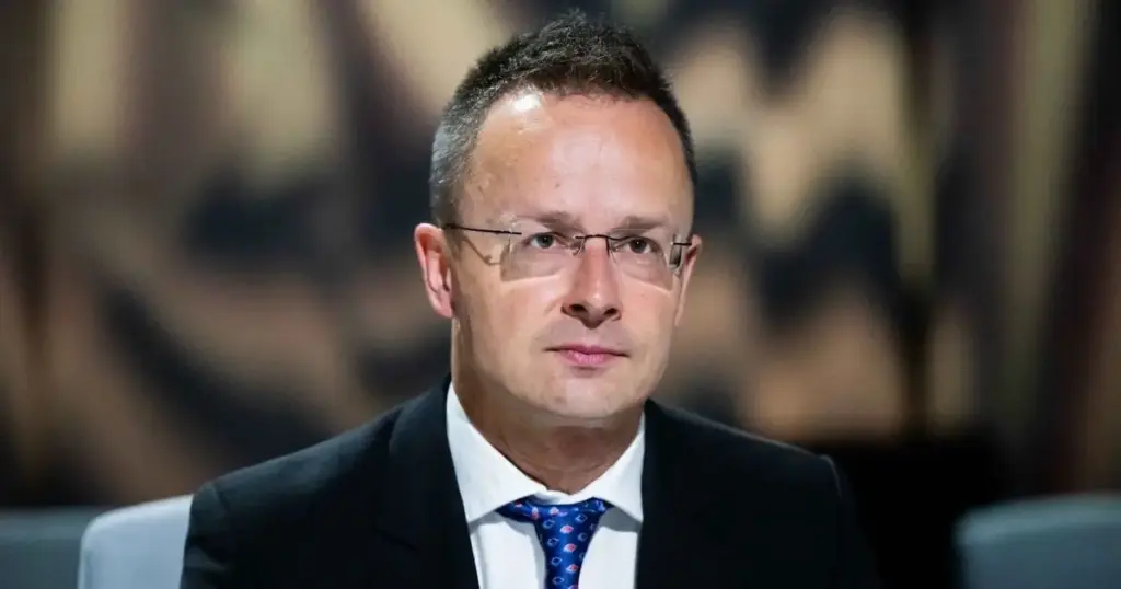 Угорщина відкидає тиск ЄС щодо відмови від російського газу