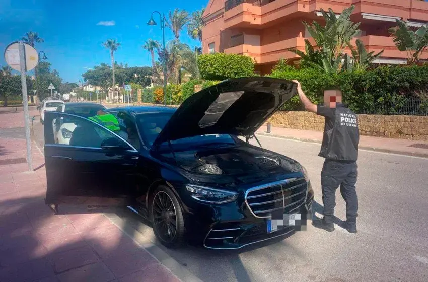  Викрадення елітних авто в ЄС: підозрюваний з Дніпропетровщини