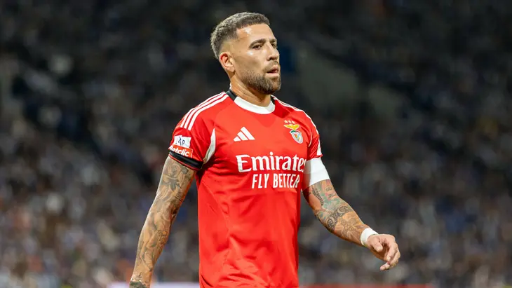  Аякс – Бенфіка. Дивитись LIVE трансляцію матчу Ліги чемпіонів – 25.11.2025