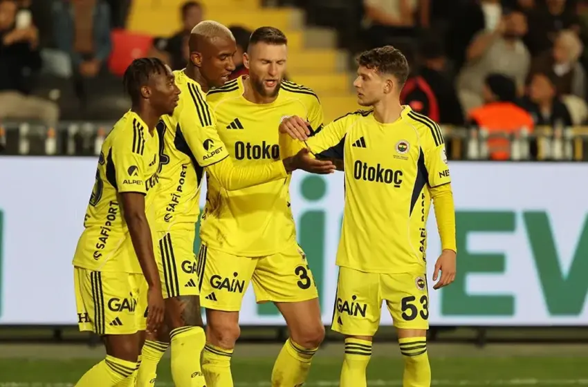 Бешикташ – Фенербахче прогноз і анонс на матч турецької Суперліги – 02.11.2025