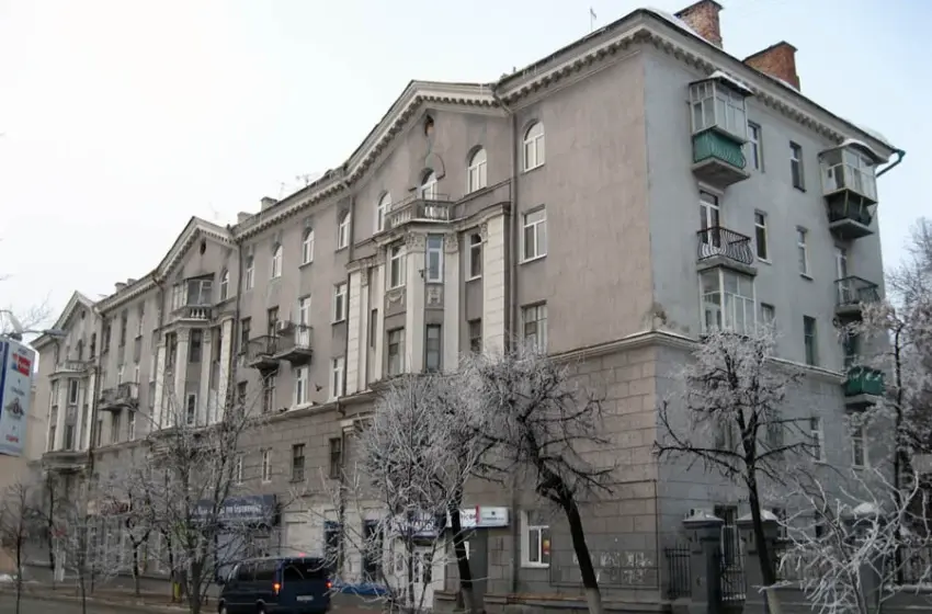  Розкіш чи розрахунок: чому в сталінках робили високі стелі