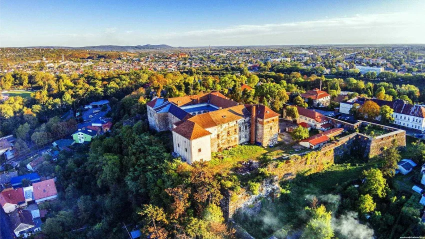 Як війна змінила найзахідніше місто України - Ужгород