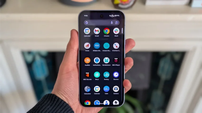 Бюджетний смартфон Google Pixel 10a