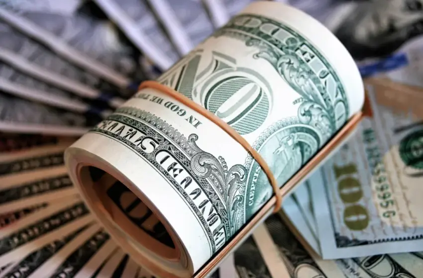  Курс долара і євро на перший тиждень 2026 року: чого чекати українцям після Нового року
