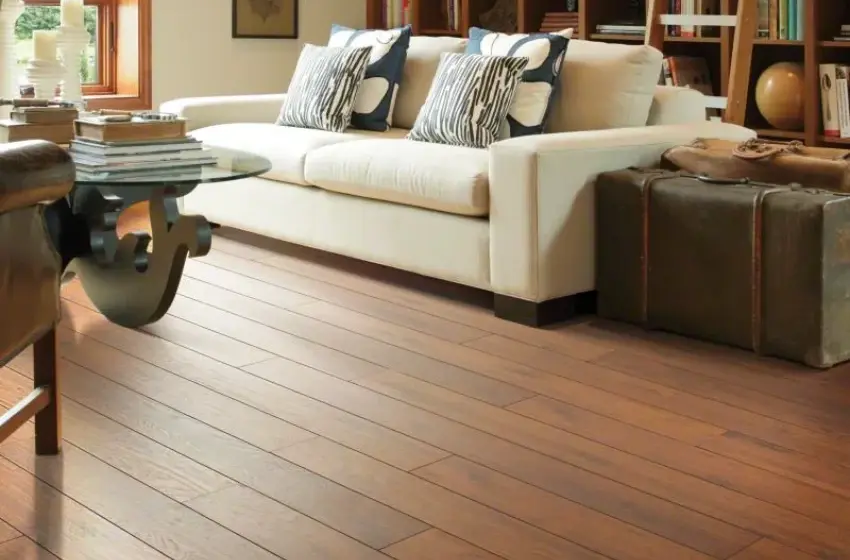  Ламінат чи паркет: яку підлогу обрати для квартири, щоб не пошкодувати