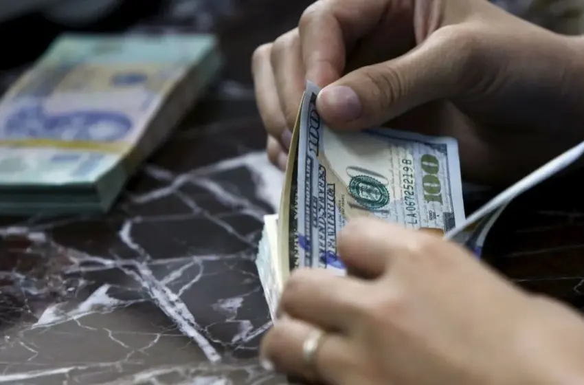  Гривня зміцнилася: НБУ оновив офіційний курс валют на понеділок