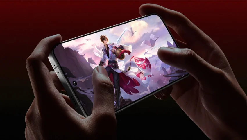 Смартфон iQOO 15 з OLED-екраном 144 Гц та акумулятором 7000 мАг