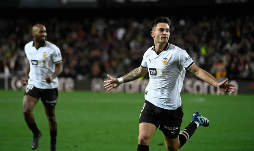  Валенсія – Севілья прогноз і ставка на матч Ла Ліги – 07.12.2025