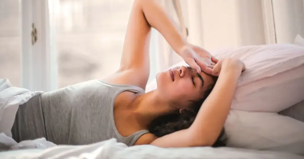 Вчені відкрили генетичний секрет людей, які майже не сплять і почуваються чудово