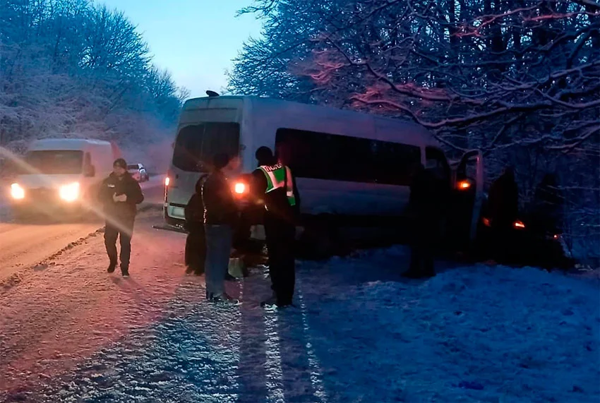 ДТП на Харківщині - кросовер вилетів на зустрічну