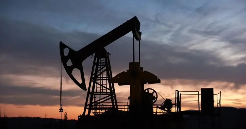 Нафта дешевшає попри спецоперацію США у Венесуелі