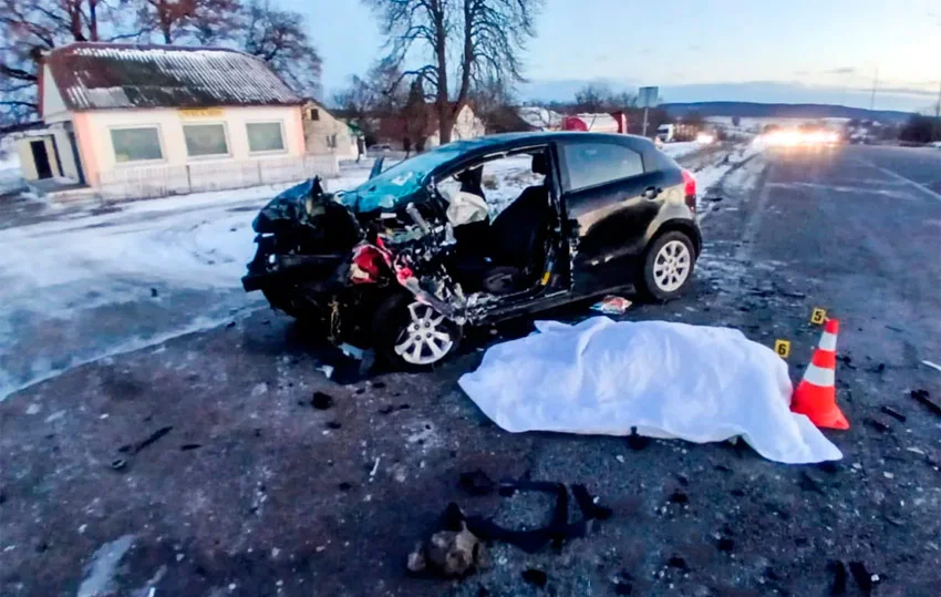  У ДТП на трасі «Київ-Чоп» загинули жінка та її донька
