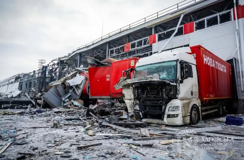  Ракети й дрони по «Новій пошті»: удар по цивільному бізнесу під Харковом