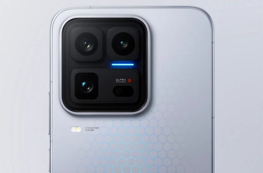 Новий iQOO 15 Ultra робить камеру своїм головним аргументом