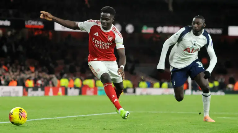 Тоттенгем - Арсенал прогноз і ставка на матч АПЛ - 22.02.2026