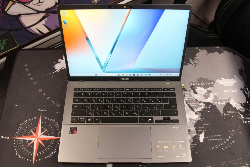 Vivobook S14 від ASUS - це потужний ARM-ноутбук із IPS 2.5K і батареєю, що тримає цілий день