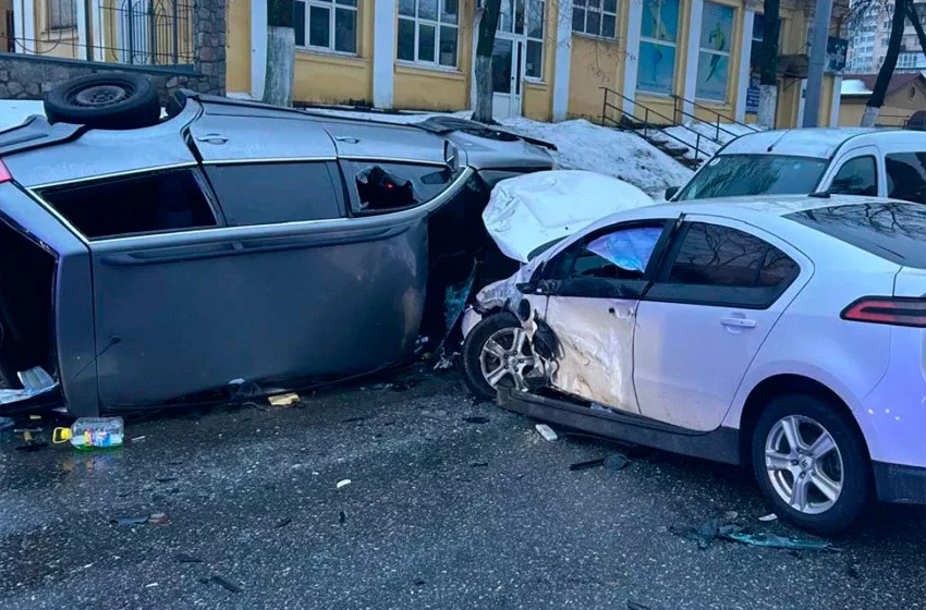 Жахлива аварія на Полтавському Шляху - в Харкові загинула 55-річна жінка